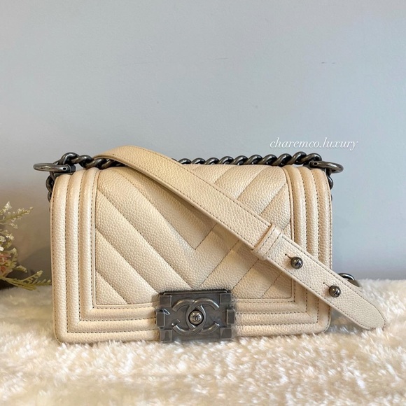 NEW 2020 Small Chanel BOY Light Beige Ruthenium - Picture 1 of 14